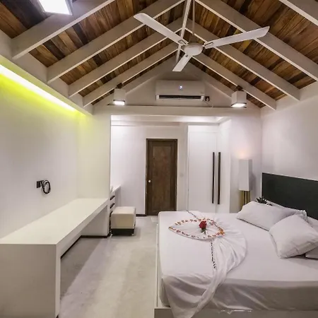 Rasdhoo Apartment Lodge